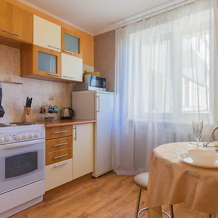 On Pobediteley 43/3 Apartment *